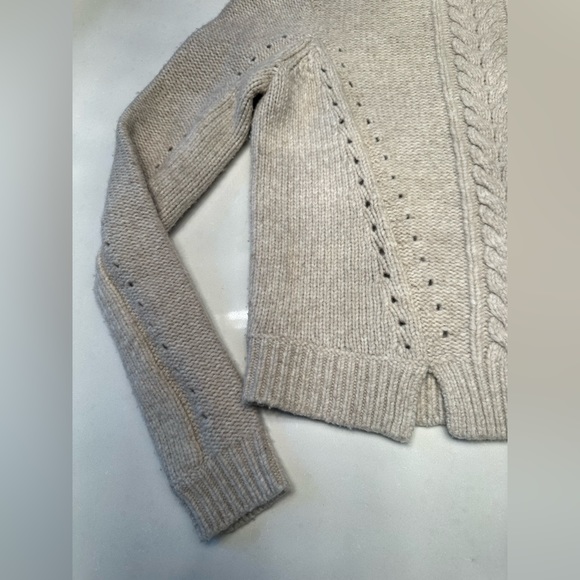 Veronica Beard wool blend cable knit sweater - Picture 8 of 9